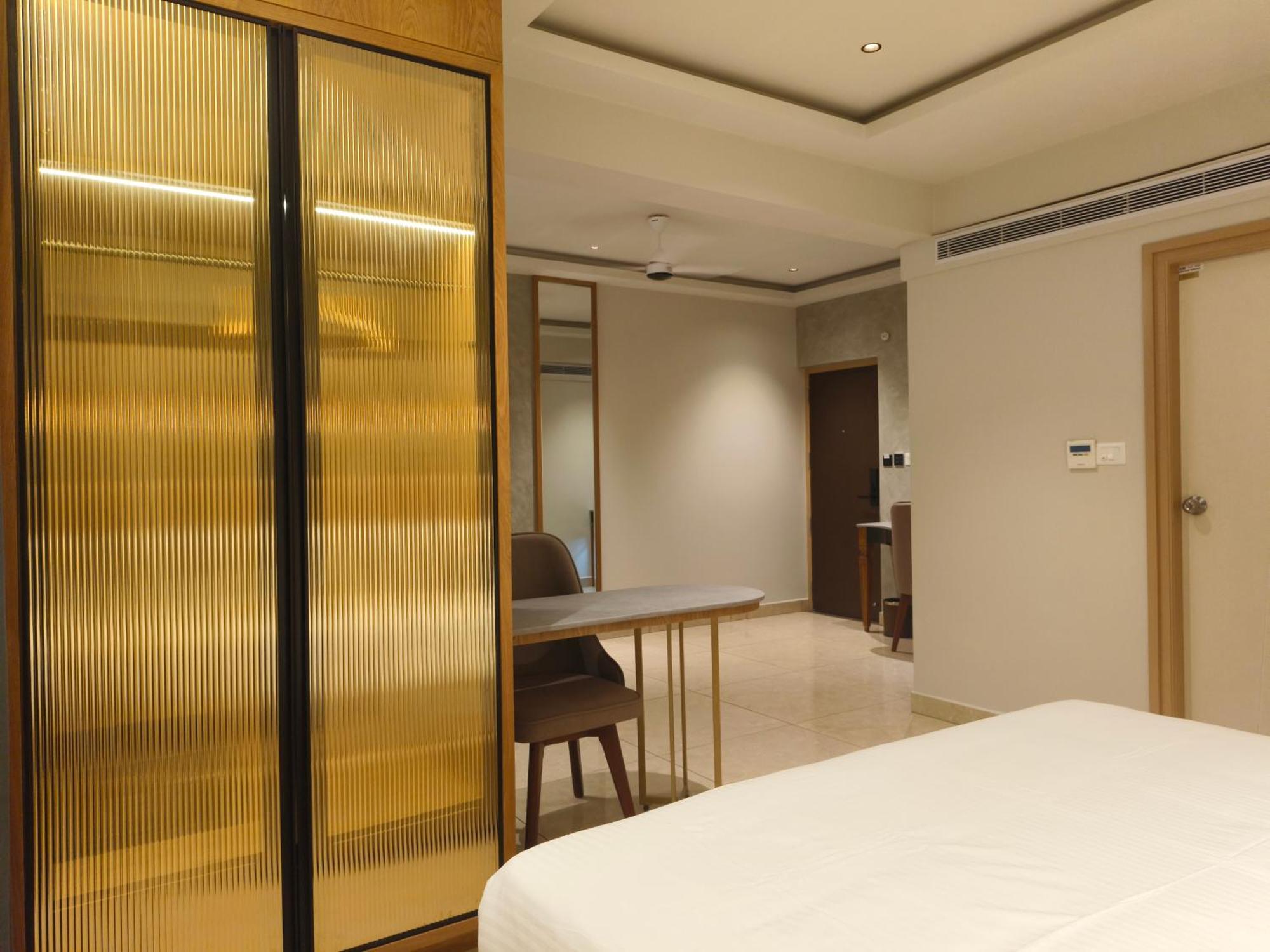Olive Hotel Le Opera By Embassy Group Bangalore Luaran gambar