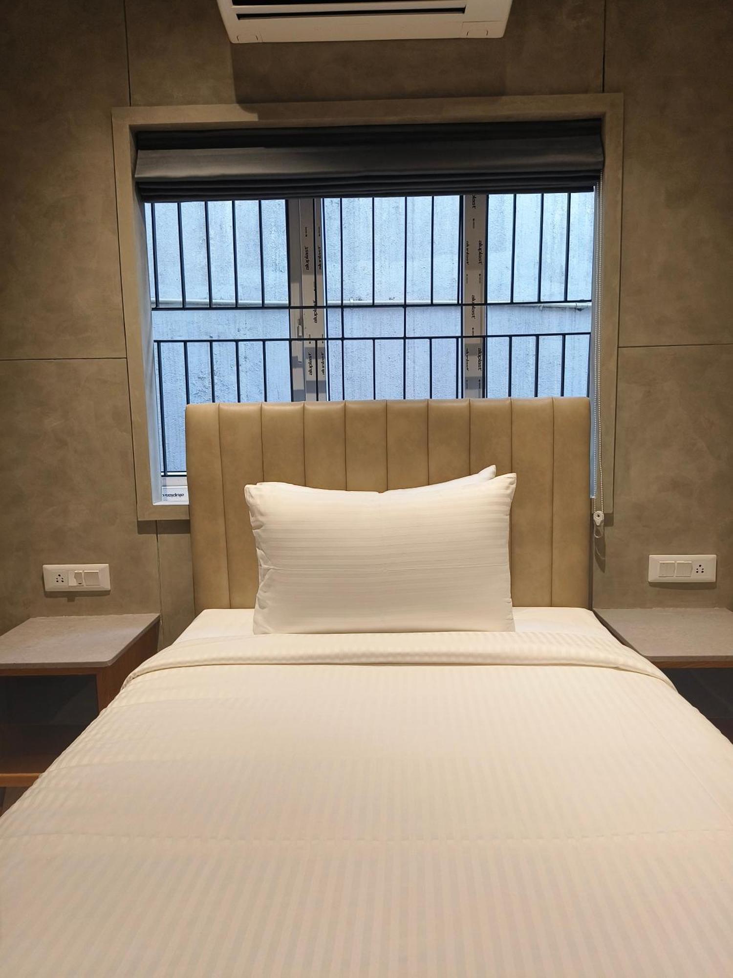Olive Hotel Le Opera By Embassy Group Bangalore Luaran gambar